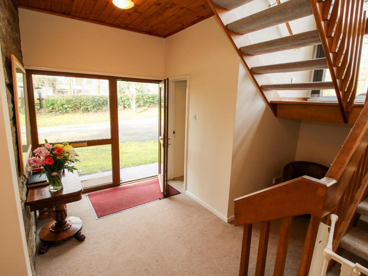 Bicton Lea Villa Acton  Exterior photo